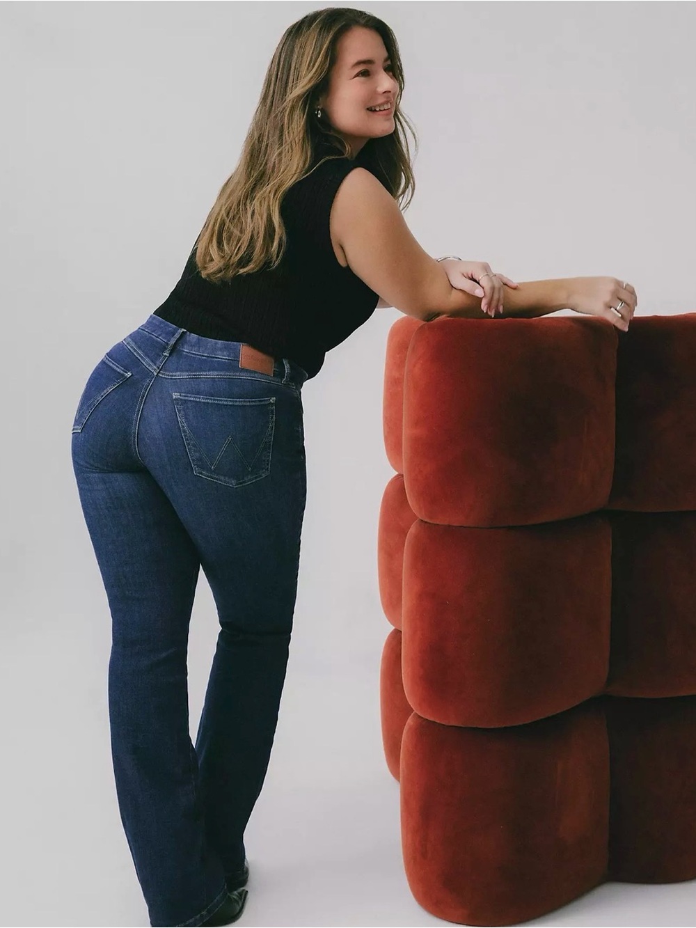 Wrangler High Rise Bootcut Dark Blue Jeans - Picture 5 of 5